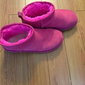 UGG Pink Cozy Shearling-Lined Slipper Boots